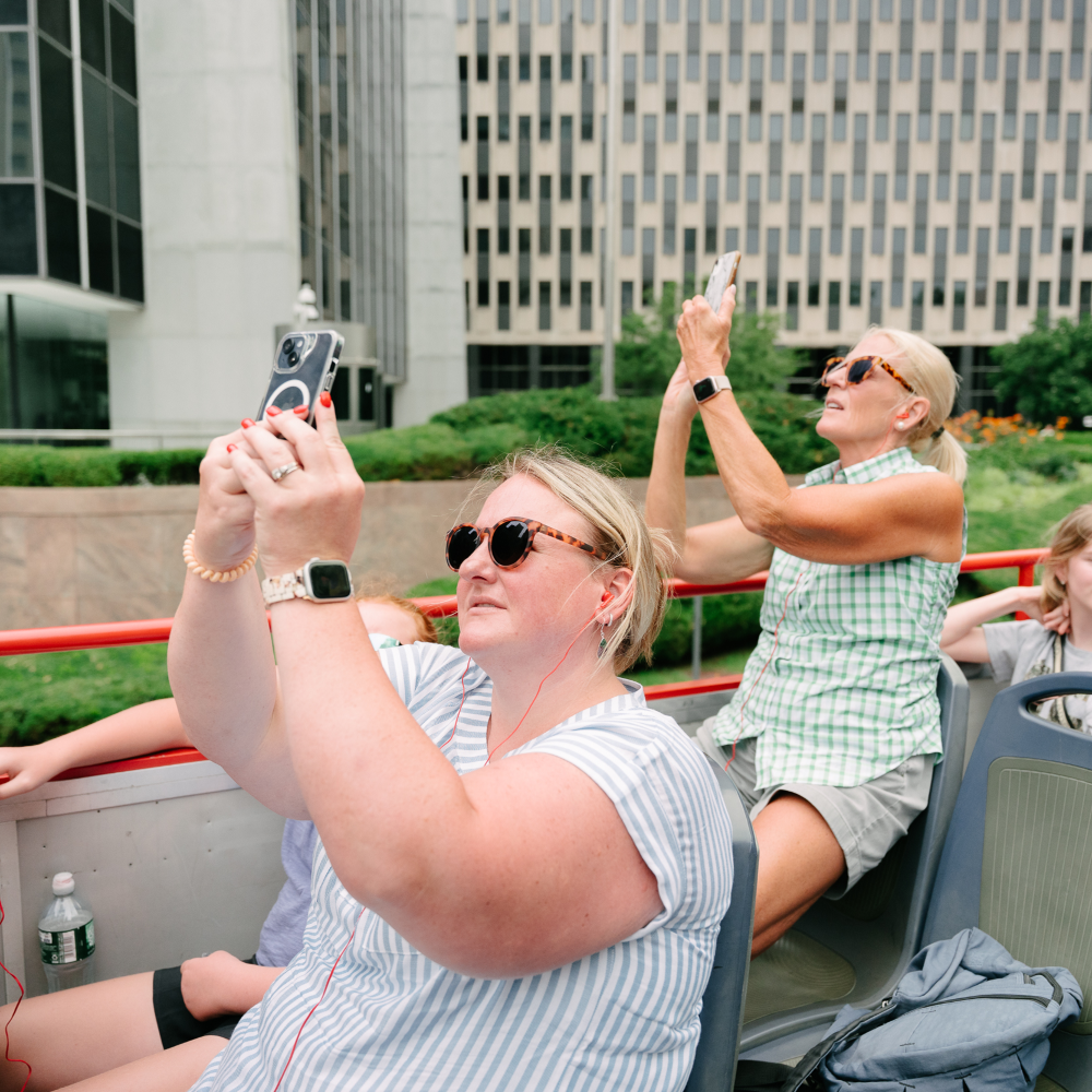 NYC Evening Comedy Boat Tour